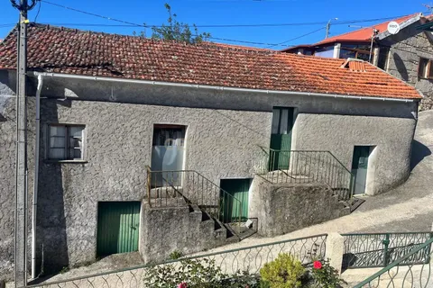 Villa i Cinfaes, Viseu, Cinfaes - € 38.000 | Ref: C0471-00193 - foto 4