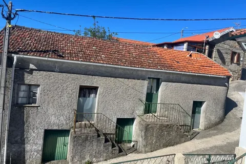 Villa i Cinfaes, Viseu, Cinfaes - € 38.000 | Ref: C0471-00193 - foto 5