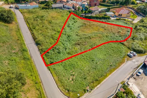 Helårsgrund i Grijo, Porto, Grijo - € 80.000 | Ref: C0471-00227 - foto 1