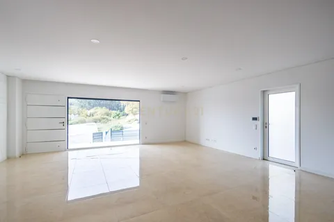 Villa i Penafiel, Porto, Penafiel - € 475.000 | Ref: C0471-00381 - foto 4