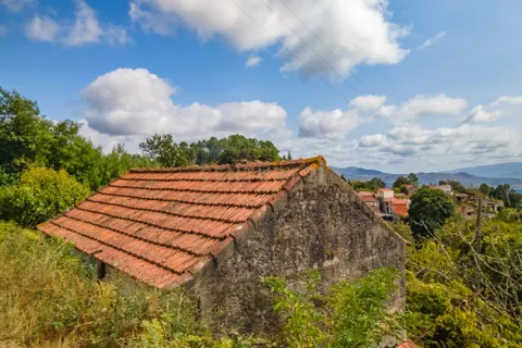 Helårsgrund i Penhalonga e Pacos de Gaiolo, Porto, Penhalonga e Pacos de Gaiolo - € 85.000 | Ref: C0471-00386 - foto 7