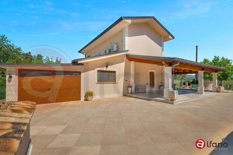 Villa i Pontecorvo, Frosinone, Pontecorvo - € 290.000 | Ref: AC99-149-1623 - foto 6