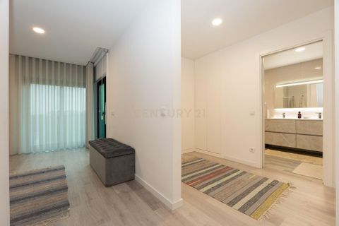 Villa i Oeiras, Lisbon, Oeiras - € 1.250.000 | Ref: C0444-00585 - foto 23