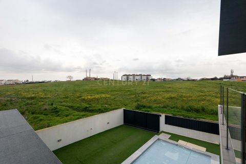 Villa i Oeiras, Lisbon, Oeiras - € 1.250.000 | Ref: C0444-00585 - foto 29