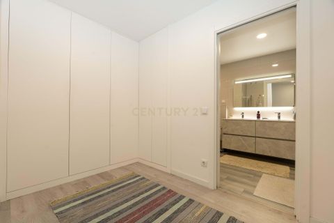 Villa i Oeiras, Lisbon, Oeiras - € 1.250.000 | Ref: C0444-00585 - foto 32