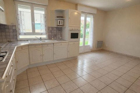 Villa a La Ferte-Bernard, Sarthe, La Ferte-Bernard - € 980/mes | Ref: 867447 - foto 8