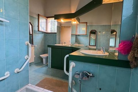 Villa in Vitrolles, Bouches-du-Rhone, Vitrolles - € 679.250 | Ref: 12026CN1216 - foto 17