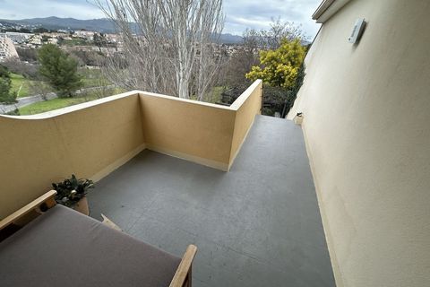 Leilighet i Marseille, Bouches-du-Rhone, Marseille - € 299 000 | Ref: 12013CH712 - foto 3