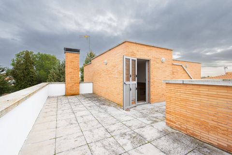 Villa i Toledo, Toledo, Toledo - € 424.000 | Ref: 3de17d26-1a72-4ead-a - foto 43