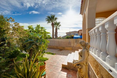 Villa i Torrevieja, Alicante, Torrevieja - € 390.000 | Ref: A9234 - foto 14