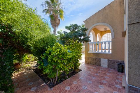 Villa i Torrevieja, Alicante, Torrevieja - € 390.000 | Ref: A9234 - foto 15