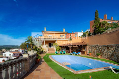 Villa a Tossa De Mar, Gerona, Tossa De Mar - € 1.200.000 | Ref: 2487 - foto 1