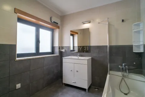Villa i Covilha, Castelo Branco, Covilha - € 390.000 | Ref: C0434-01186 - foto 7