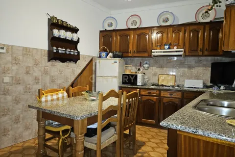 Villa i Castelo Branco, Castelo Branco, Castelo Branco - € 220.000 | Ref: C0434-01143 - foto 7