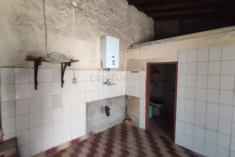 Villa a Ninho do Acor, Castelo Branco, Ninho do Acor - € 38.000 | Ref: C0434-00748 - foto 11