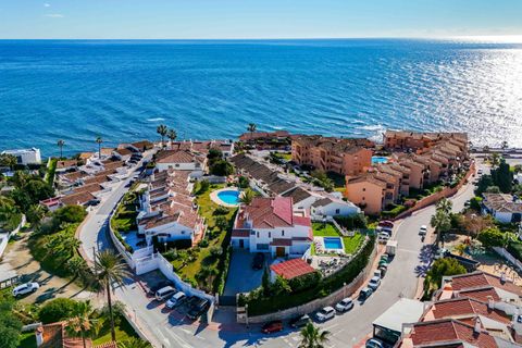 Villa a Mijas Costa, Malaga, Mijas Costa - € 2.250.000 | Ref: HFMs679630 - foto 32