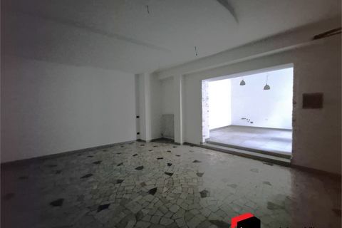 Erhvervsejendom i Thiene, Vicenza, Thiene - € 80.000 | Ref: A061 - foto 2