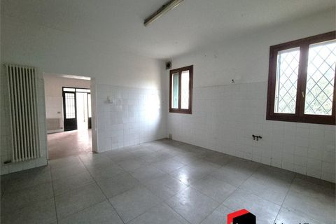 Erhvervsejendom i Thiene, Vicenza, Thiene - € 80.000 | Ref: A061 - foto 4