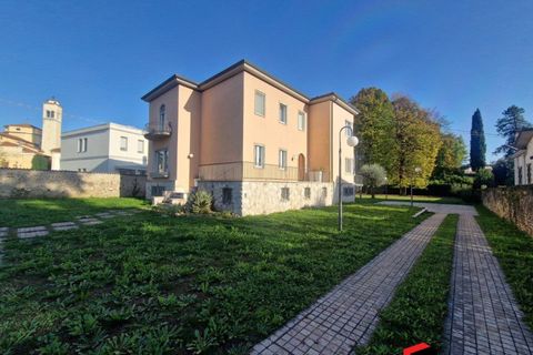 Villa i Thiene, Vicenza, Thiene - € 1.200.000 | Ref: SIN307 - foto 3