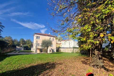 Villa i Thiene, Vicenza, Thiene - € 1.200.000 | Ref: SIN307 - foto 10