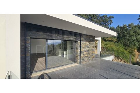 Villa a Valenca, Viana do Castelo, Valenca - € 425.000 | Ref: UNU F1-03-119 - foto 3