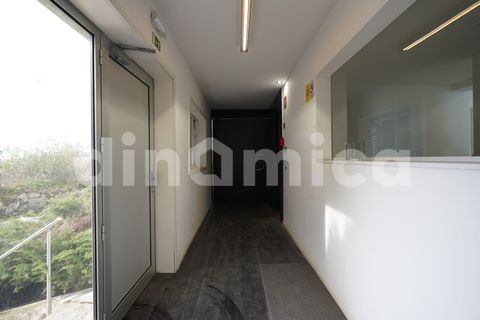 L'establiment comercial a Ruivaes e Novais, Braga, Ruivaes e Novais - € 590.000 | Ref: 2096 - foto 9