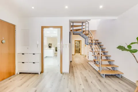 Villa i Oeiras, Lisbon, Oeiras - € 760.000 | Ref: C0246-03222 - foto 12
