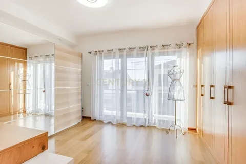 Villa i Oeiras, Lisbon, Oeiras - € 760.000 | Ref: C0246-03222 - foto 14