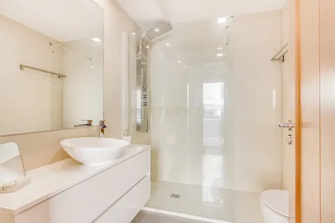 Villa i Oeiras, Lisbon, Oeiras - € 760.000 | Ref: C0246-03222 - foto 18