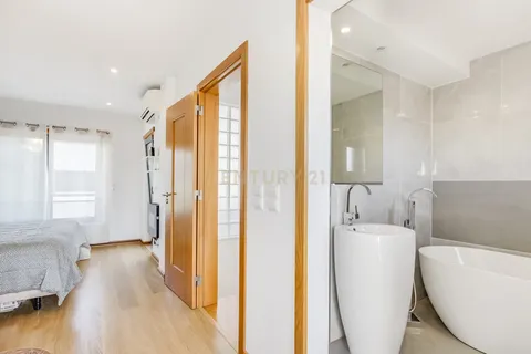 Villa i Oeiras, Lisbon, Oeiras - € 760.000 | Ref: C0246-03222 - foto 23