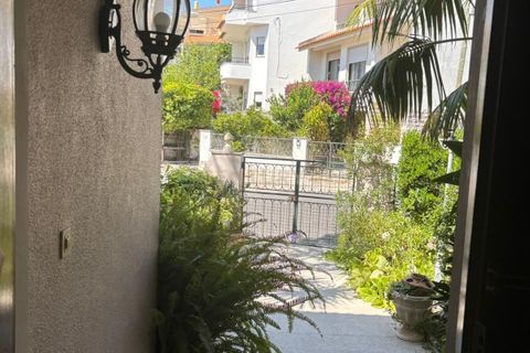 Villa a Carcavelos, Lisbon, Carcavelos - € 1.050.000 | Ref: C0246-03361 - foto 8