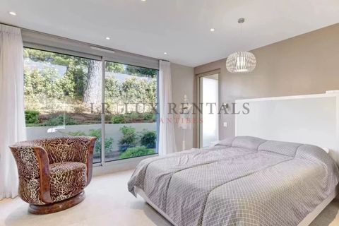 Villa i Antibes, Alpes-Maritimes, Antibes - € 4.790.000 | Ref: 86683167 - foto 8