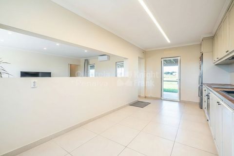 Villa i Montijo, Setubal, Montijo - € 1.035.000 | Ref: PROP-34108 - foto 10