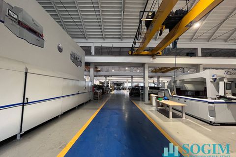 L'establiment comercial a Abbiategrasso, Milan, Abbiategrasso - € 24.166/mes | Ref: 37741 - foto 7
