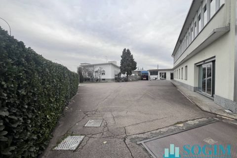 L'establiment comercial a Abbiategrasso, Milan, Abbiategrasso - € 24.166/mes | Ref: 37741 - foto 18