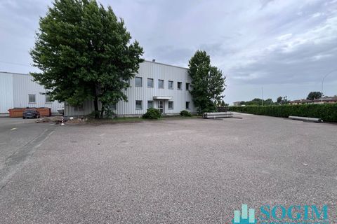 L'establiment comercial a Abbiategrasso, Milan, Abbiategrasso - € 55.400/mes | Ref: 37748 - foto 20