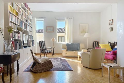 Villa a Avignon, Vaucluse, Avignon - € 750.000 | Ref: FR167 - foto 5