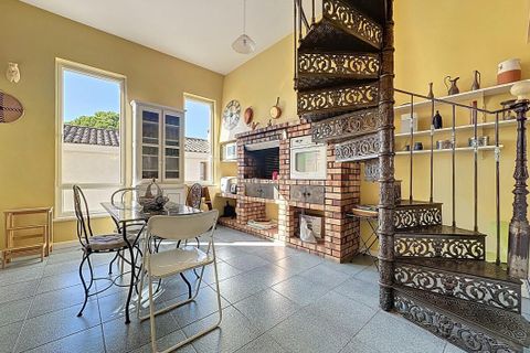 Villa a Avignon, Vaucluse, Avignon - € 750.000 | Ref: FR167 - foto 7