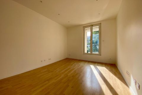 L'establiment comercial a Avignon, Vaucluse, Avignon - € 27.408/mes | Ref: 1374 - foto 4