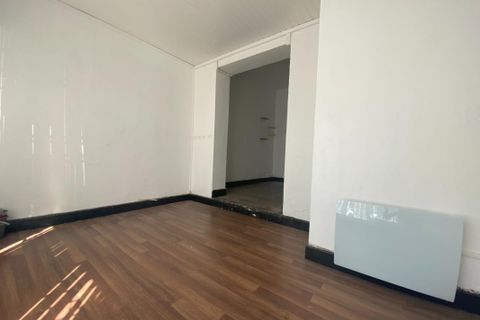 L'establiment comercial a Avignon, Vaucluse, Avignon - € 10.200/mes | Ref: 984 - foto 2