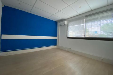 L'establiment comercial a Avignon, Vaucluse, Avignon - € 38.580/mes | Ref: 784 - foto 5