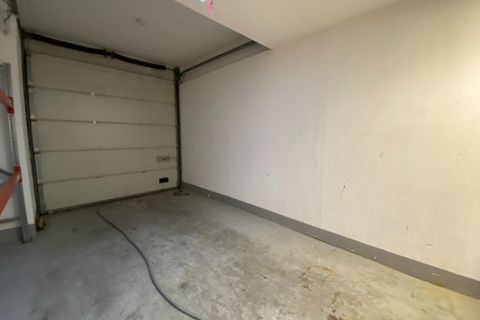L'establiment comercial a Avignon, Vaucluse, Avignon - € 38.580/mes | Ref: 784 - foto 8