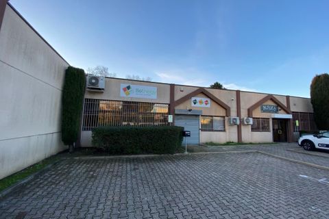 L'establiment comercial a Avignon, Vaucluse, Avignon - € 38.580/mes | Ref: 784 - foto 9
