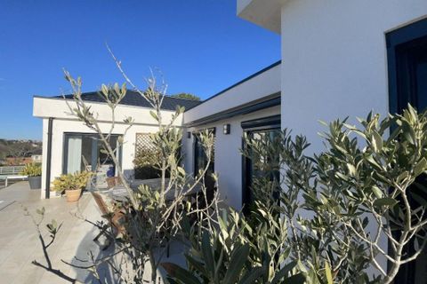 Villa i Ussac, Correze, Ussac - € 470.000 | Ref: 8D854DC8DA7642FC - foto 5