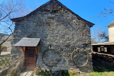 Villa i Rieupeyroux, Aveyron, Rieupeyroux - € 69.000 | Ref: 9195949B2F9F4B11 - foto 2