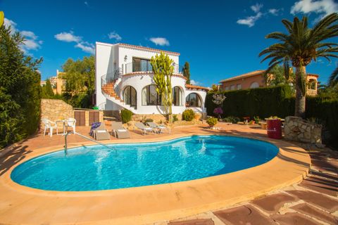 Villa i Calpe, Alicante, Calpe - € 650.000 | Ref: SLV19-4611Z - foto 1