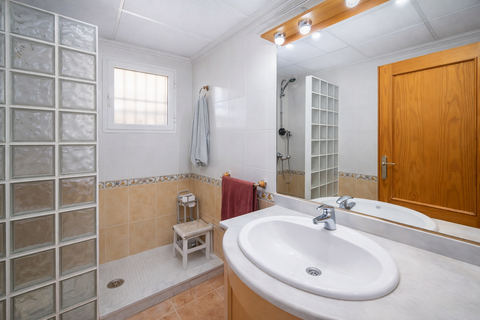 Villa i Mutxamel, Alicante, Mutxamel - € 360.000 | Ref: 13f0101c-781a-42ea-9 - foto 21