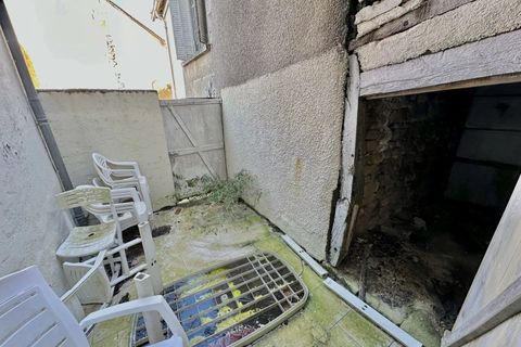 Dorfhaus in Liglet, Vienne, Liglet - € 66.000 | Ref: BVI73571 - Foto 12