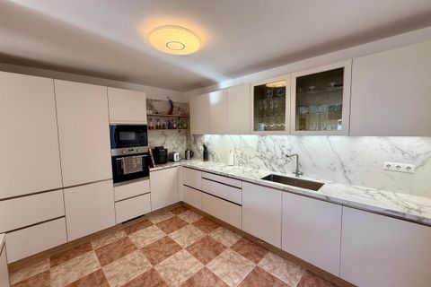 Villa a Torreguadiaro, Cadiz, Torreguadiaro - € 730.000 | Ref: DPIe24734 - foto 8