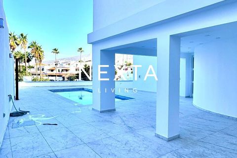 Villa a San Eugenio, Tenerife, San Eugenio - € 1.350.000 | Ref: 1031 - foto 31